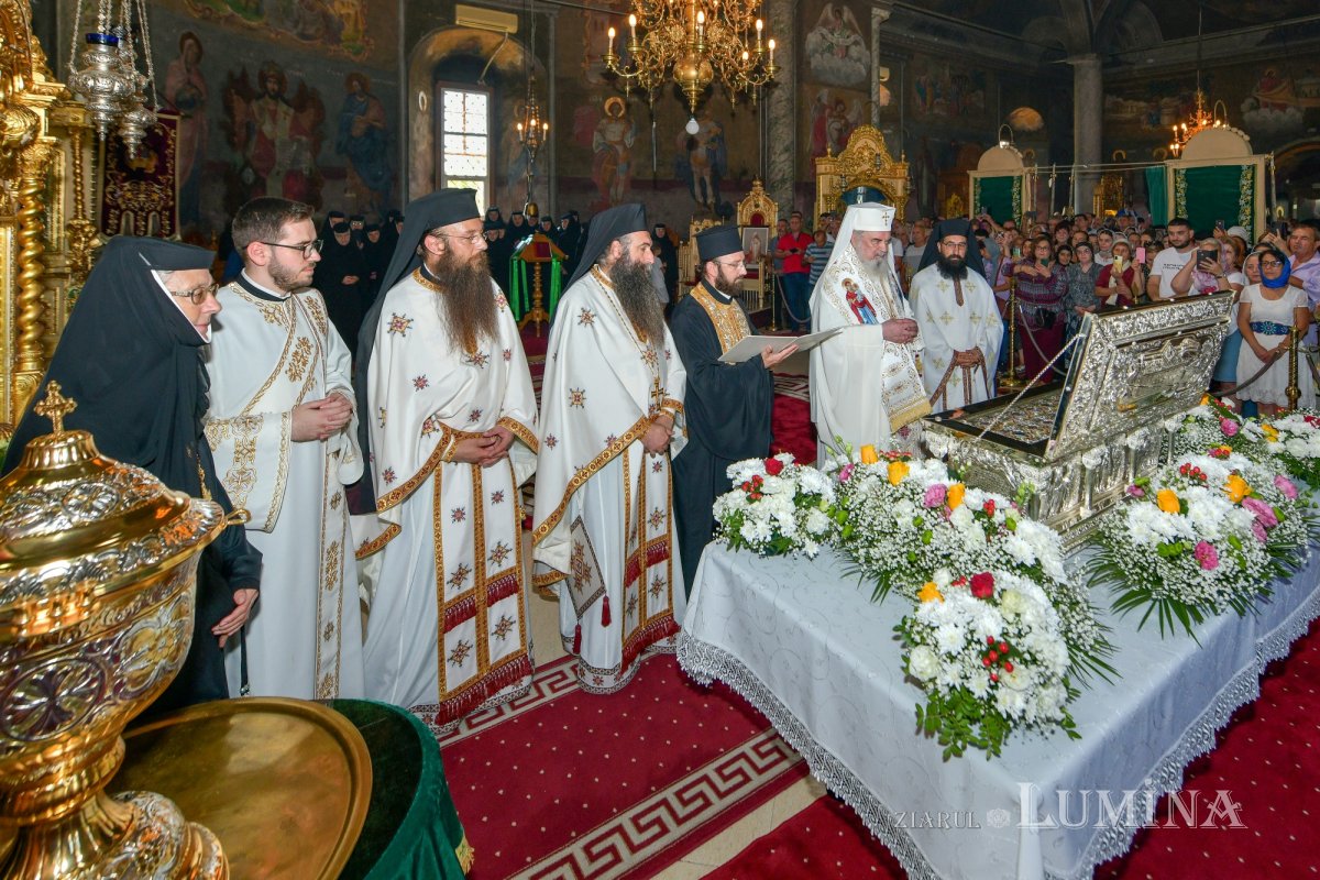 „Opera spirituală a Bisericii trebuie însoțită de opera filantropică” 263365