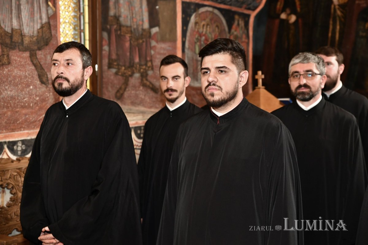 Hirotesii de duhovnici la Paraclisul istoric al Reședinței Patriarhale 264422