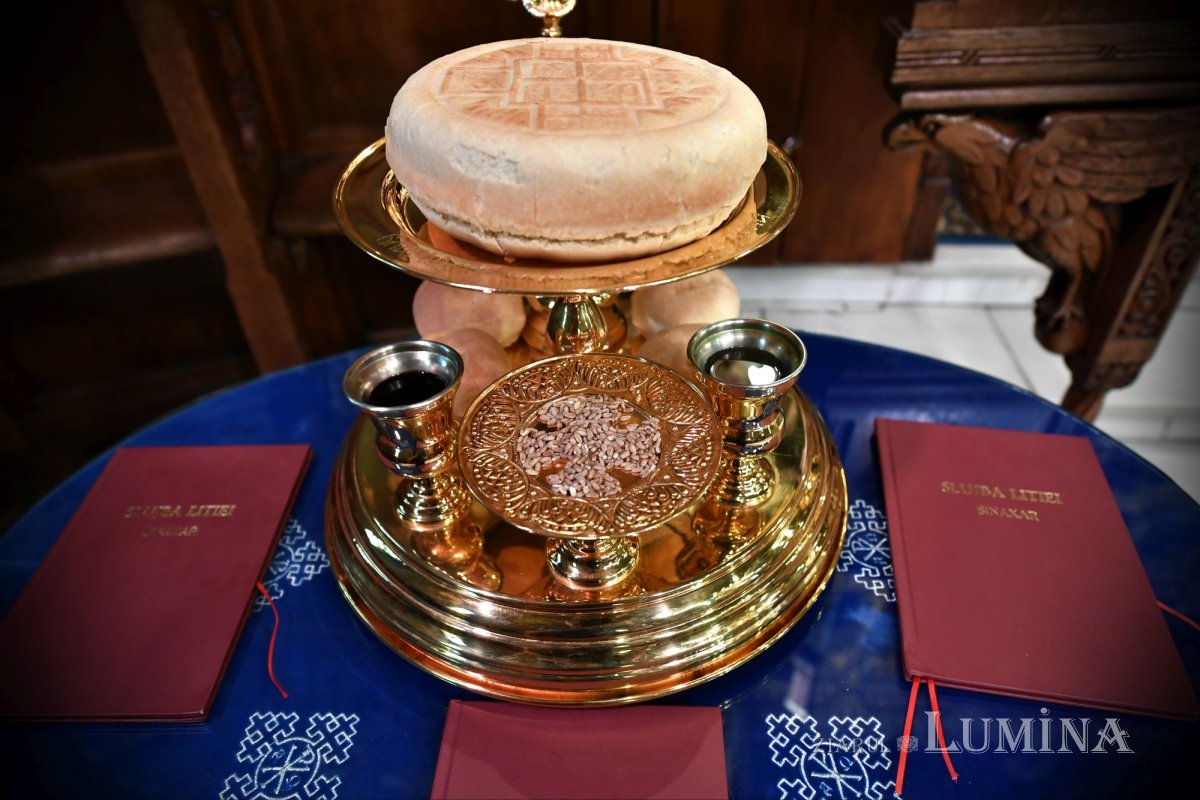 Cântare de adormire adusă Maicii lui Dumnezeu la Catedrala Patriarhală 264697