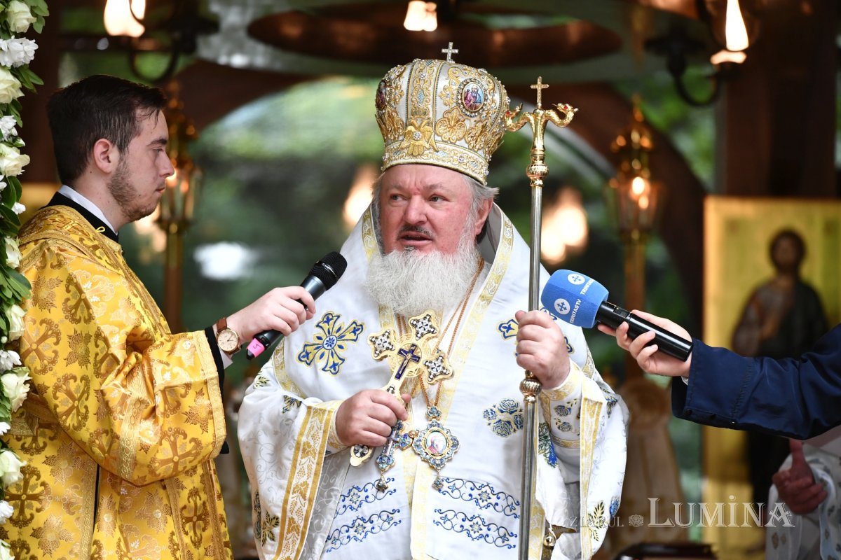 Înnoire și binecuvântare în lavra isihastă a Maicii Domnului de la Sinaia 264885