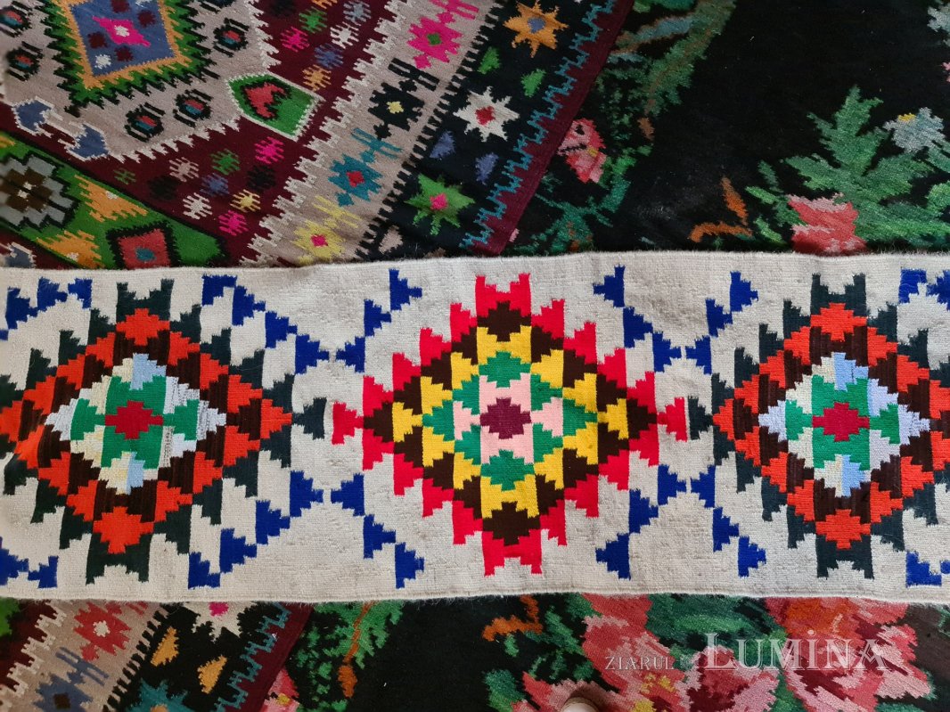 La Tăntița, în împărăția firelor 265823