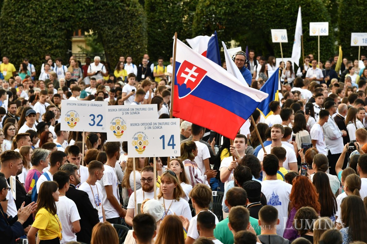 Comuniunea tinerilor ortodocși în capitala Banatului 266268