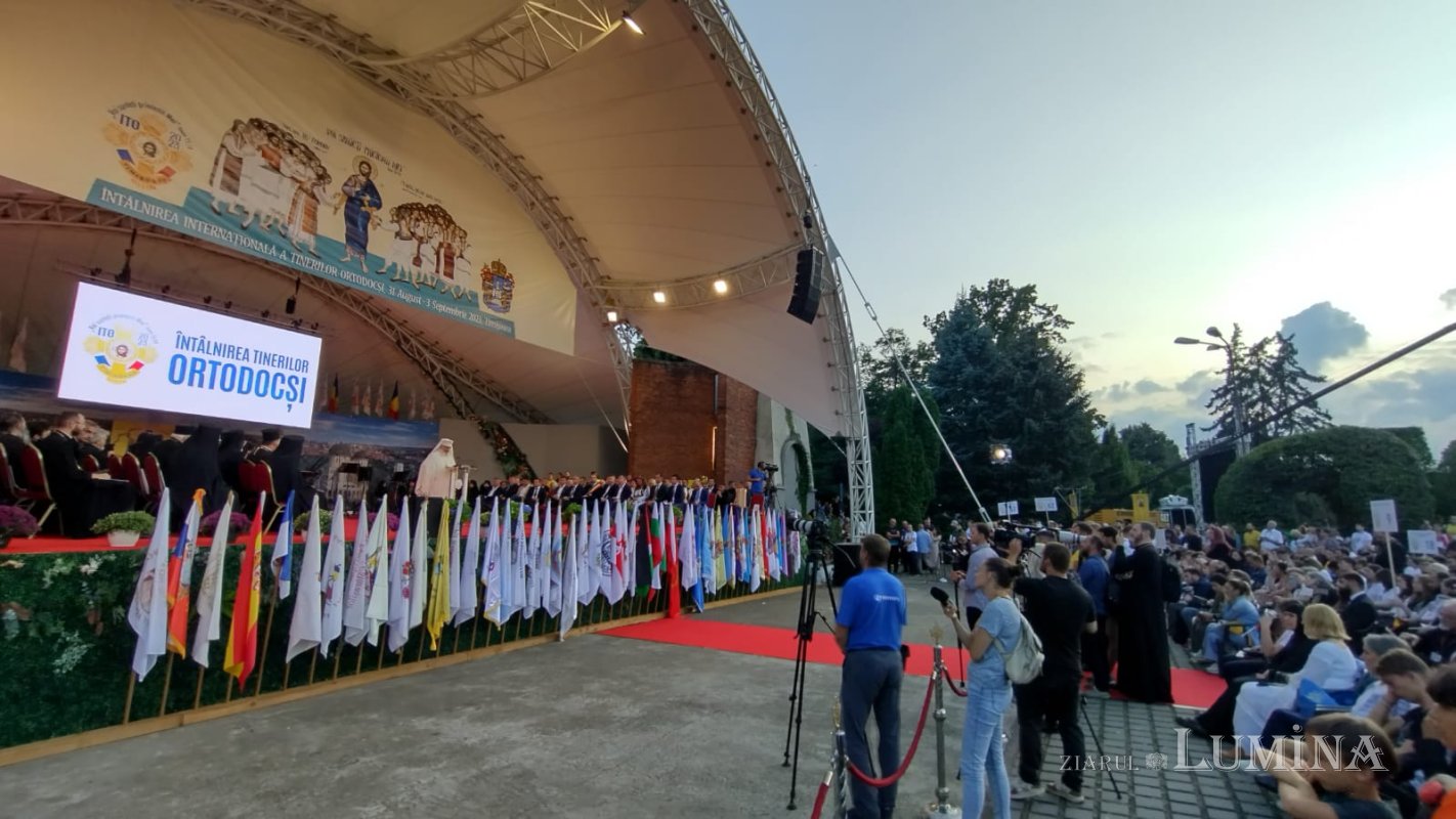 Prietenia lui Dumnezeu cu oamenii este începutul fericirii veşnice 266204