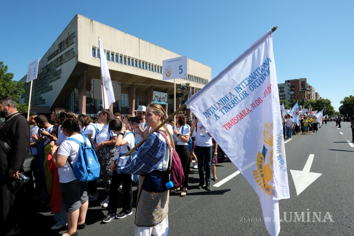 Bucuria mărturisirii credinței pe străzile Capitalei Europene a Culturii 266592