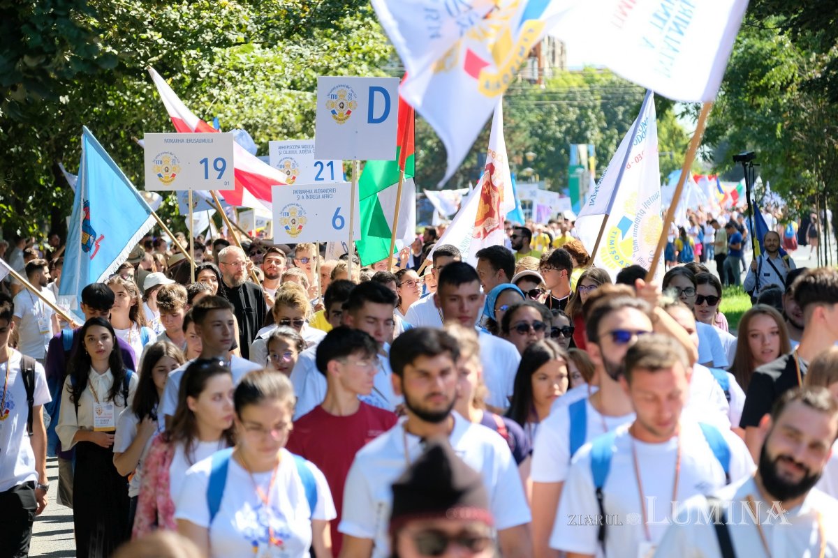 Bucuria mărturisirii credinței pe străzile Capitalei Europene a Culturii 266611