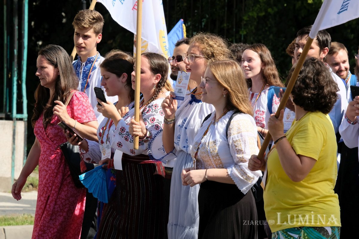 Bucuria mărturisirii credinței pe străzile Capitalei Europene a Culturii 266619