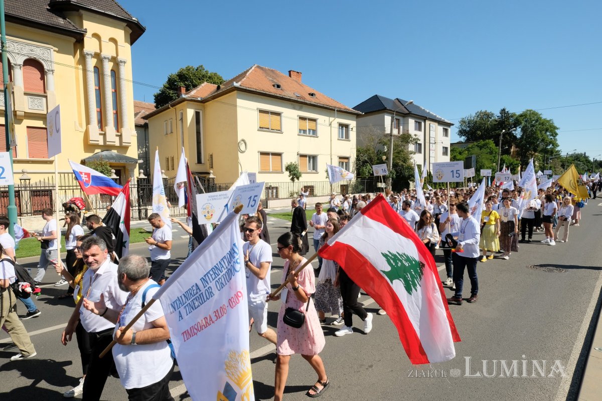 Bucuria mărturisirii credinței pe străzile Capitalei Europene a Culturii 266621