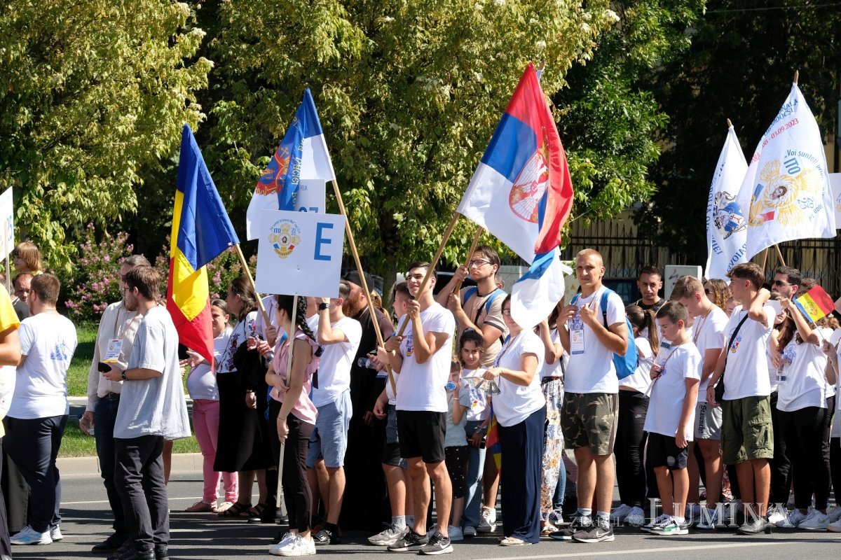 Bucuria mărturisirii credinței pe străzile Capitalei Europene a Culturii 266624