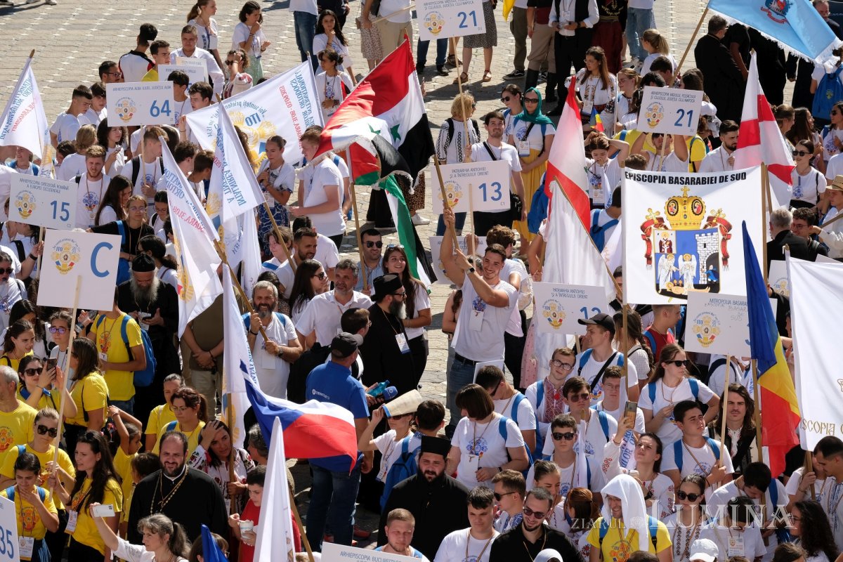 Bucuria mărturisirii credinței pe străzile Capitalei Europene a Culturii 266632