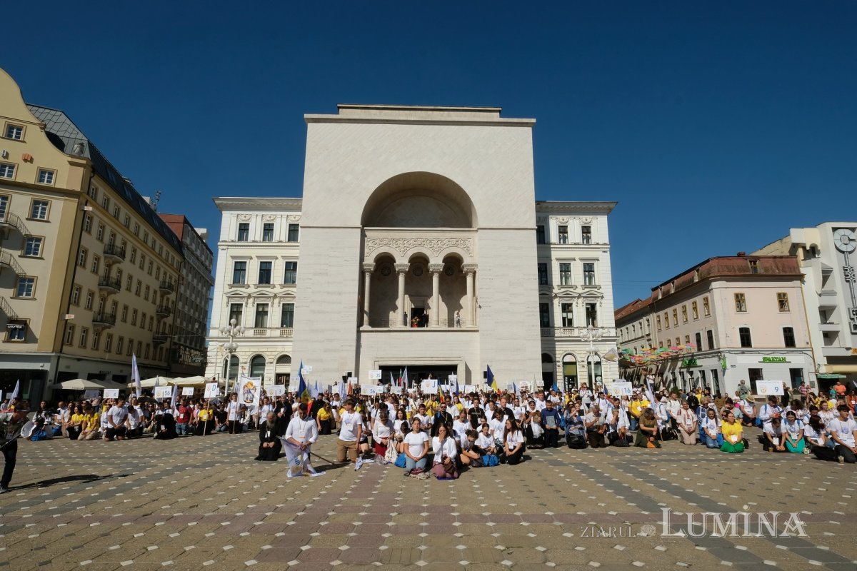 Bucuria mărturisirii credinței pe străzile Capitalei Europene a Culturii 266638