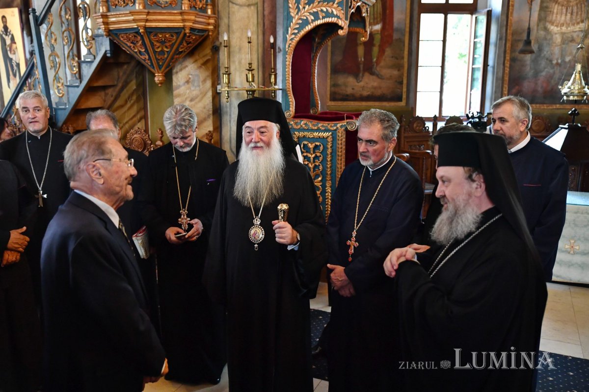 Eveniment aniversar la Facultatea de Teologie din București 267127