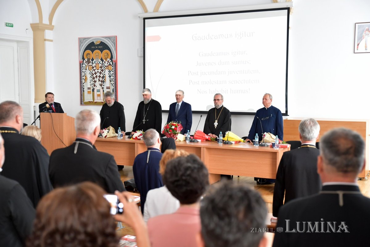 Eveniment aniversar la Facultatea de Teologie din București 267132