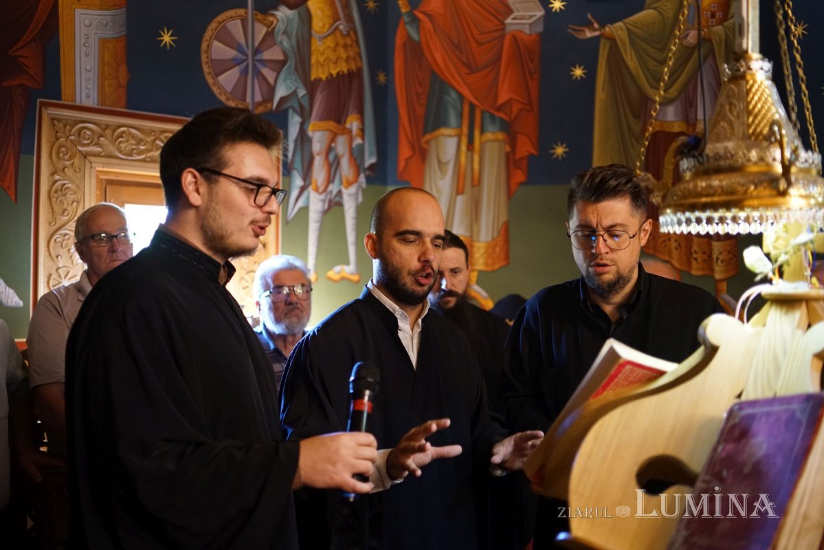 Zi de aleasă prăznuire la Mizil 267615