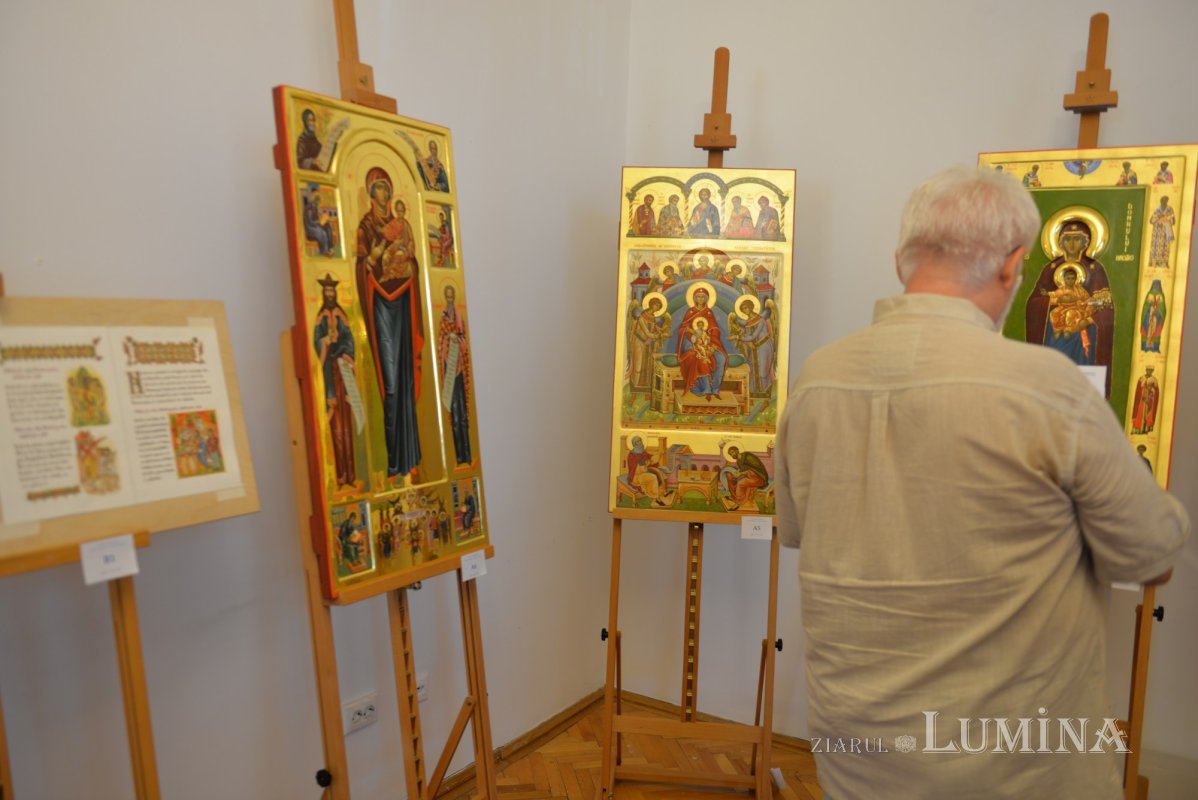 Evaluarea lucrărilor înscrise la Concursul „Icoana ortodoxă - lumina credinței” 267929