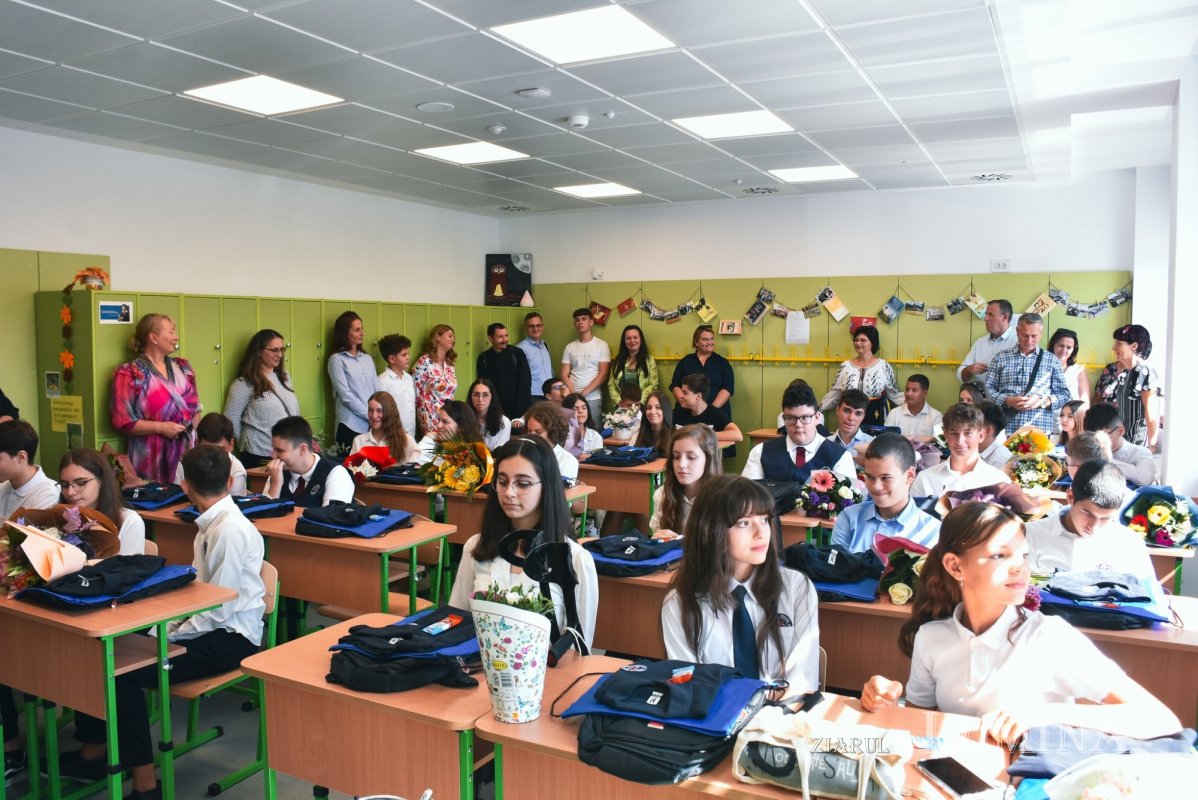 Inaugurarea unei noi clădiri a Colegiului Ortodox „Mitropolitul Nicolae Colan” 267886