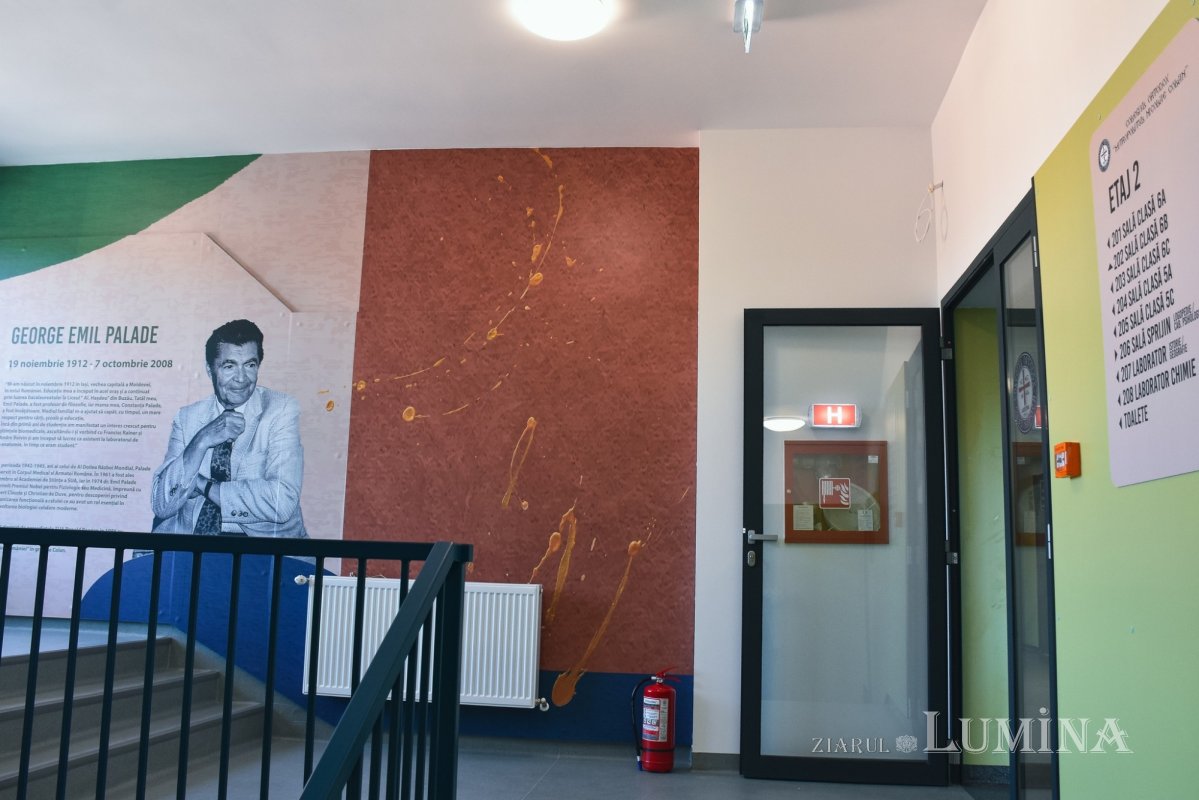 Inaugurarea unei noi clădiri a Colegiului Ortodox „Mitropolitul Nicolae Colan” 267893