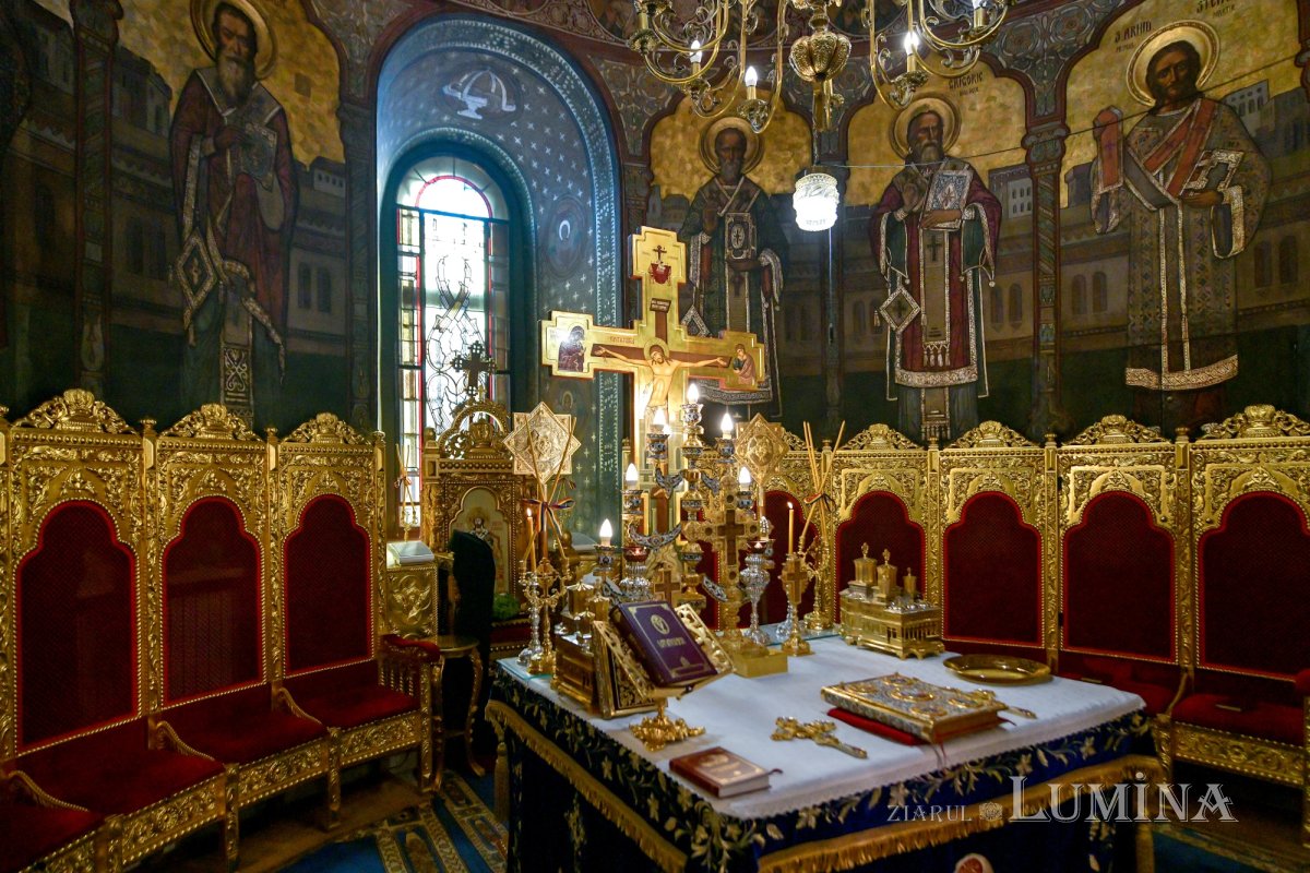 Praznicul Înălțării Sfintei Cruci la Catedrala Patriarhală 268159