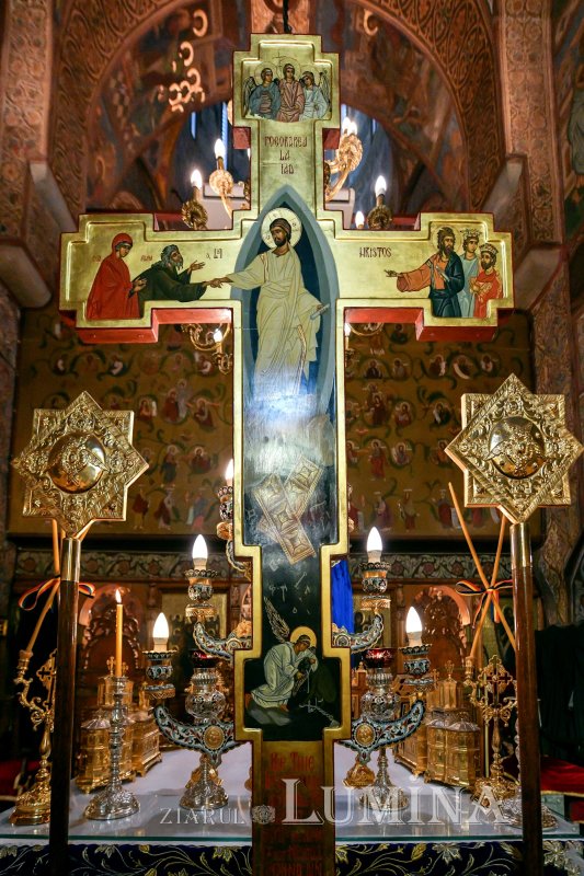 Praznicul Înălțării Sfintei Cruci la Catedrala Patriarhală 268161