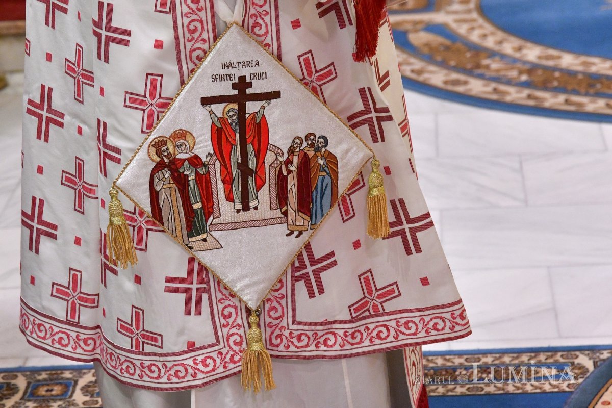 Praznicul Înălțării Sfintei Cruci la Catedrala Patriarhală 268163