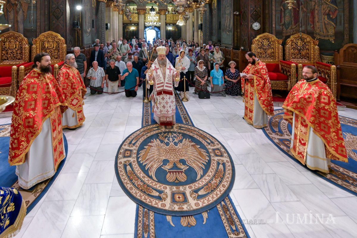 Praznicul Înălțării Sfintei Cruci la Catedrala Patriarhală 268168