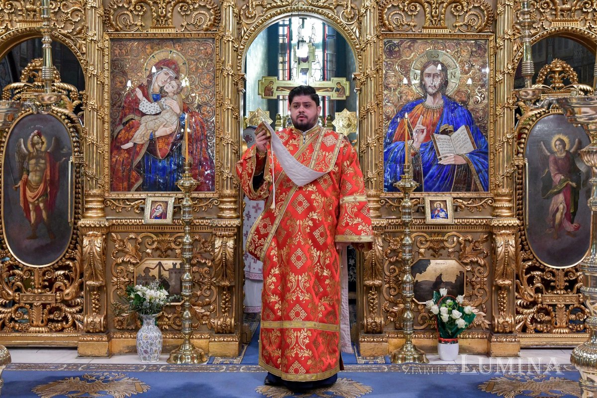 Praznicul Înălțării Sfintei Cruci la Catedrala Patriarhală 268177