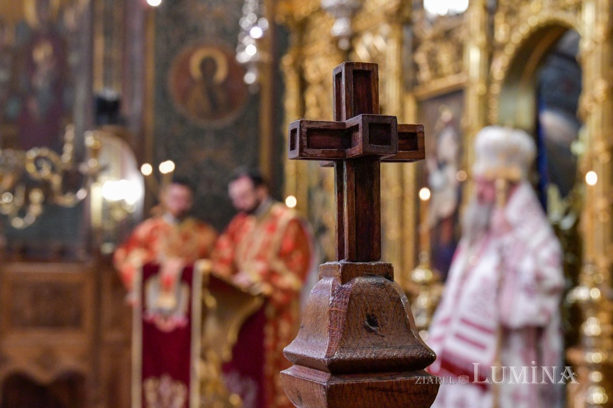Praznicul Înălțării Sfintei Cruci la Catedrala Patriarhală 268192