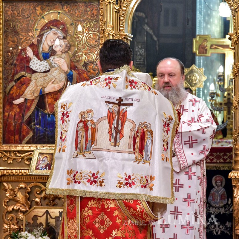 Praznicul Înălțării Sfintei Cruci la Catedrala Patriarhală 268198