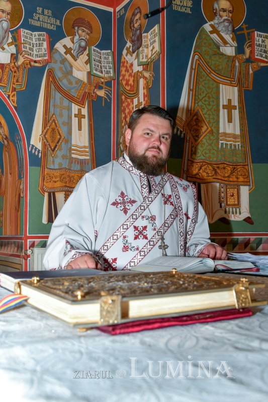 Fidelitate față de o familie de sfinți martiri în Capitală  268917