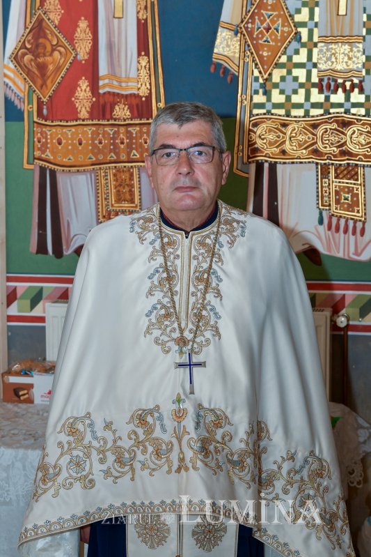 Fidelitate față de o familie de sfinți martiri în Capitală  268927