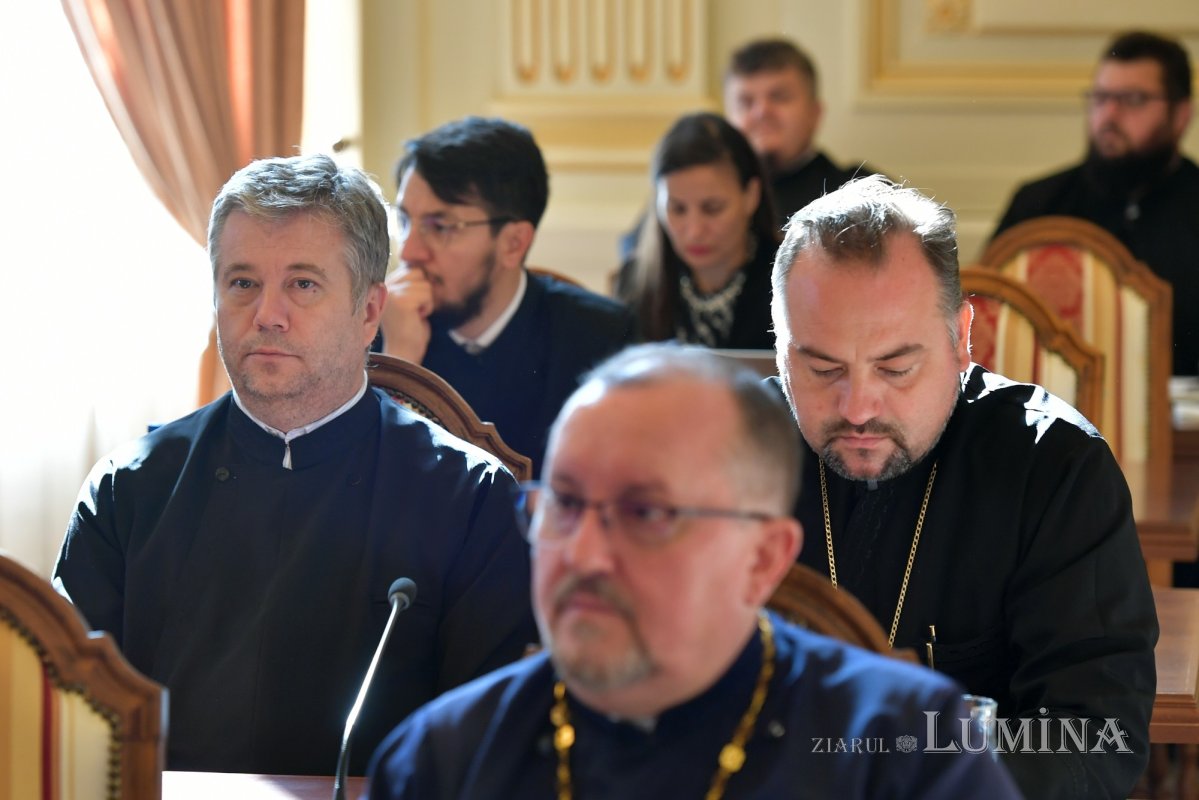 Simpozionul „Teologia canonică și Dreptul bisericesc în Ortodoxie”, la final 269072