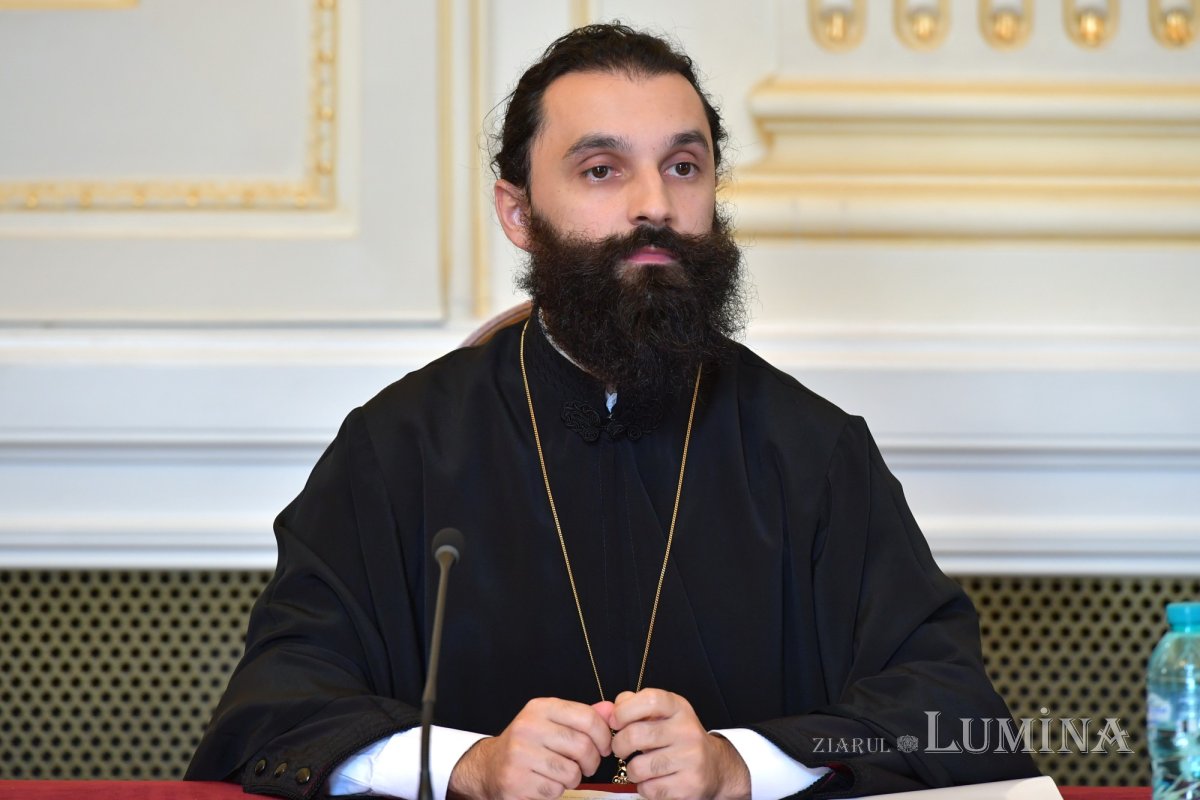 Simpozionul „Teologia canonică și Dreptul bisericesc în Ortodoxie”, la final 269085