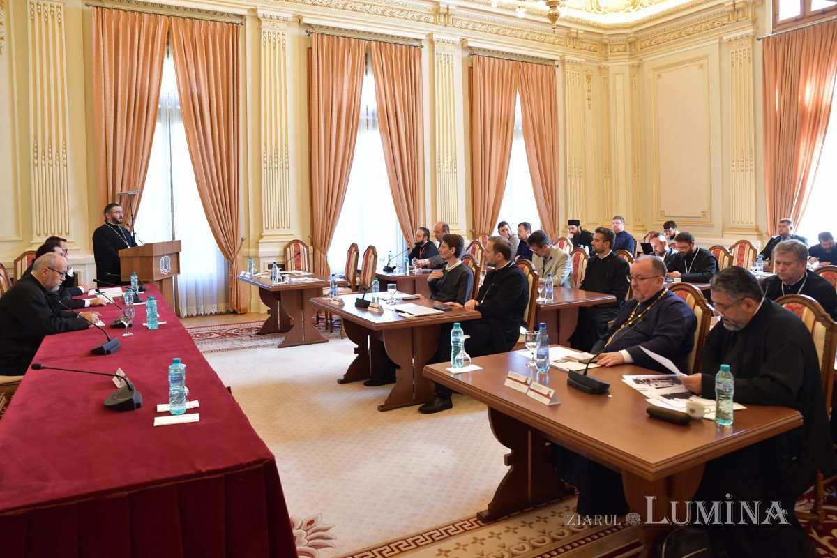 Simpozionul „Teologia canonică și Dreptul bisericesc în Ortodoxie”, la final 269087