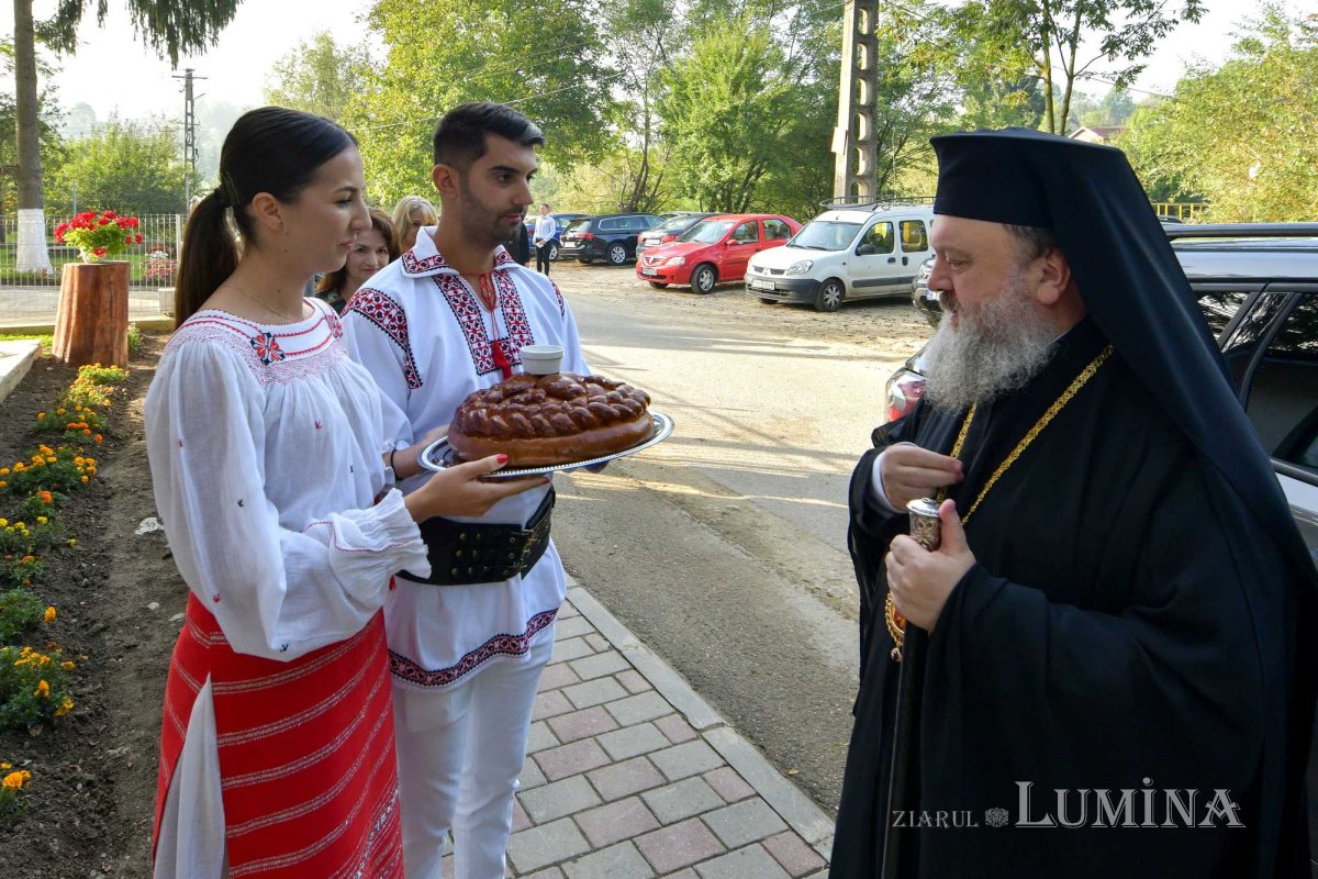 Înnoire și binecuvântare în Parohia Prăjani din județul Prahova 269423