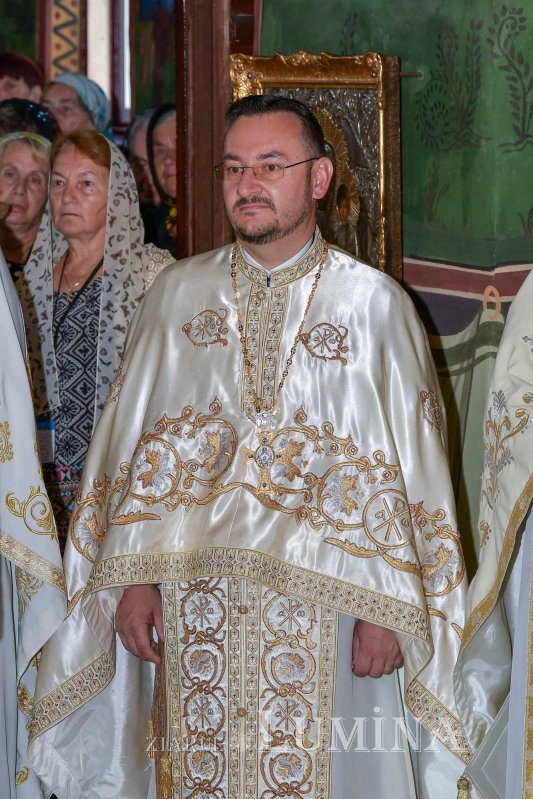 Înnoire și binecuvântare în Parohia Prăjani din județul Prahova 269439