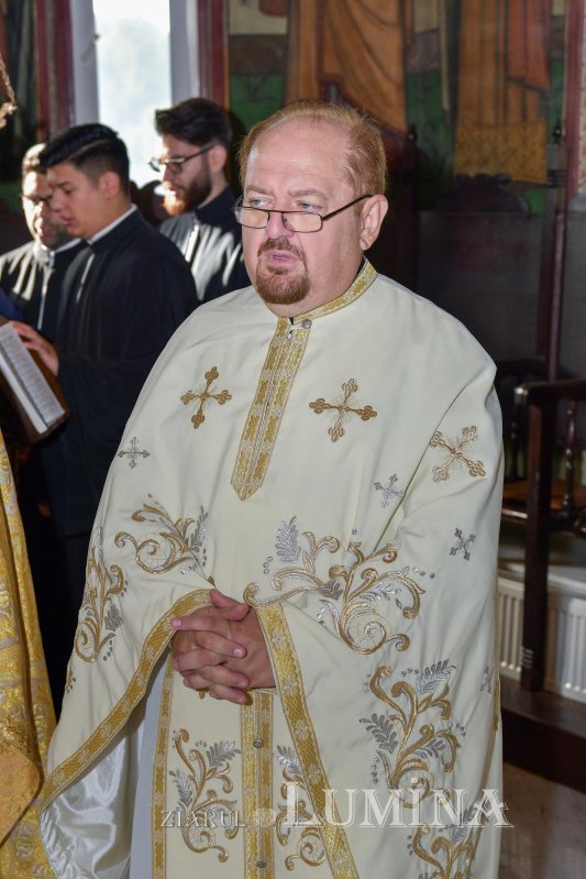 Înnoire și binecuvântare în Parohia Prăjani din județul Prahova 269440