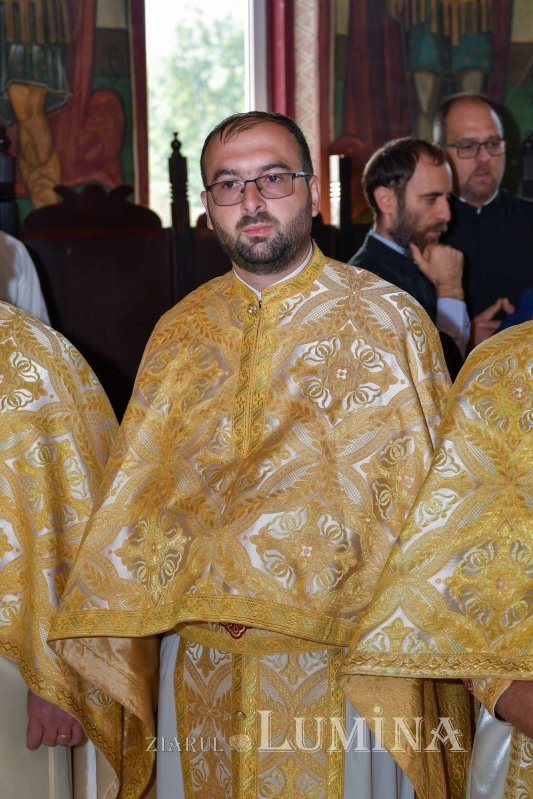 Înnoire și binecuvântare în Parohia Prăjani din județul Prahova 269442