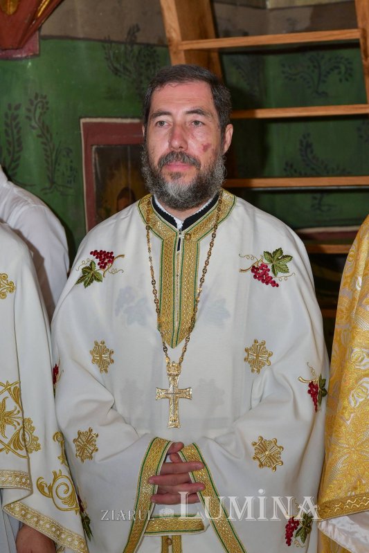 Înnoire și binecuvântare în Parohia Prăjani din județul Prahova 269444