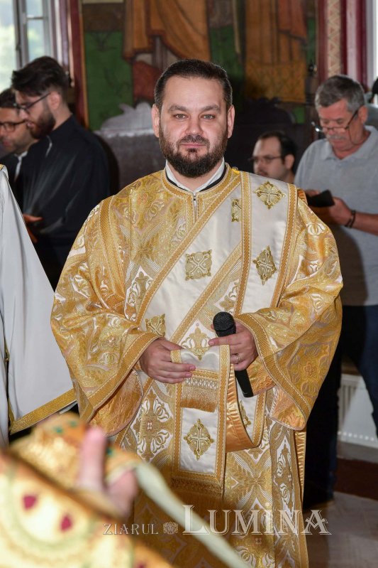 Înnoire și binecuvântare în Parohia Prăjani din județul Prahova 269464