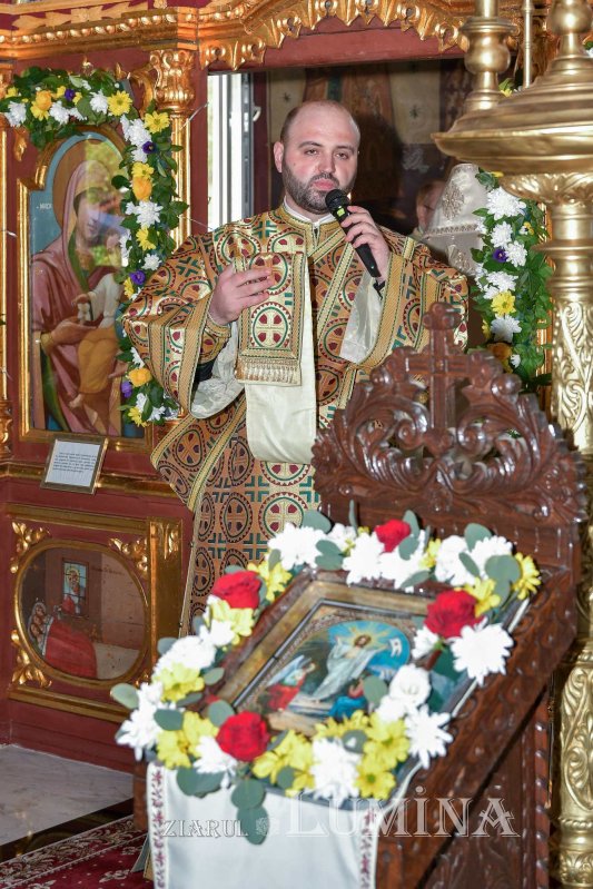 Înnoire și binecuvântare în Parohia Prăjani din județul Prahova 269468