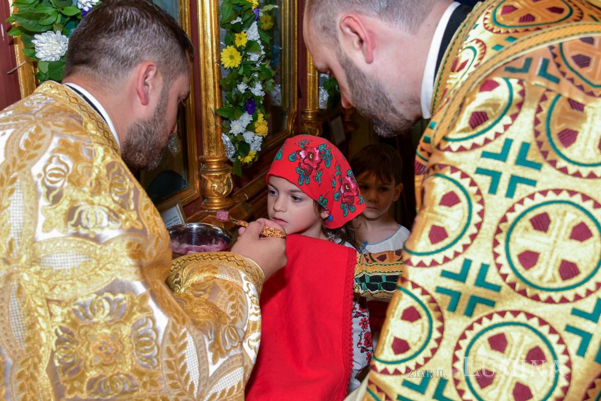 Înnoire și binecuvântare în Parohia Prăjani din județul Prahova 269491