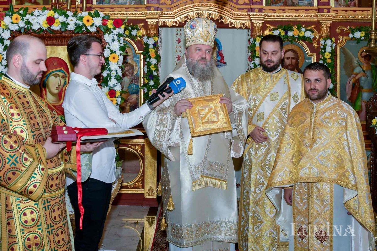 Înnoire și binecuvântare în Parohia Prăjani din județul Prahova 269493