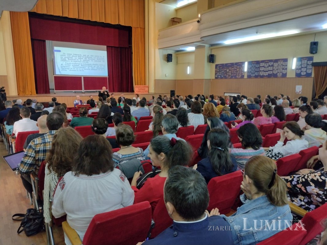 Consfătuirea profesorilor de religie din București 269661