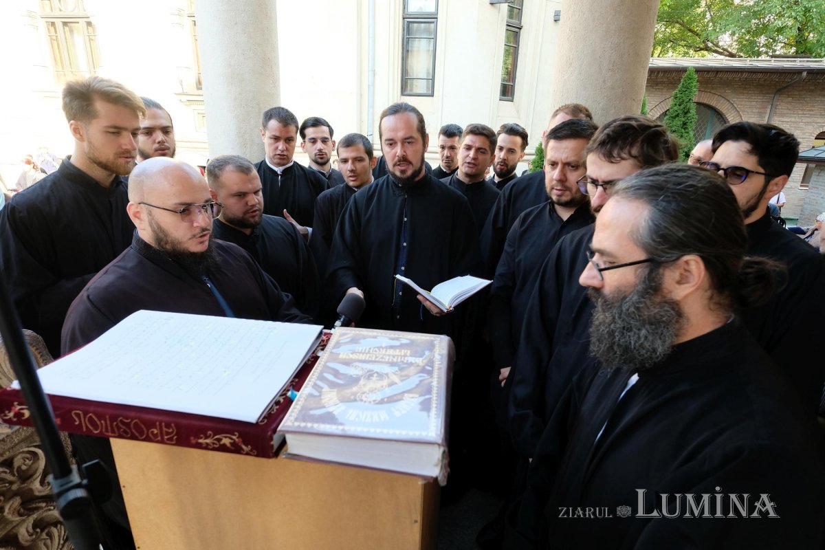 Înnoire și binecuvântare la sărbătoarea ctitorului sfânt al Mănăstirii Antim 269741