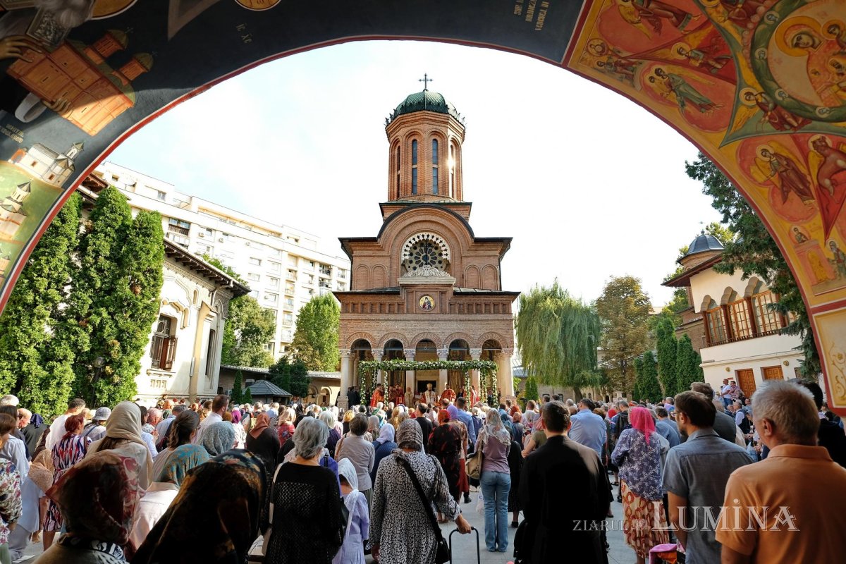 Înnoire și binecuvântare la sărbătoarea ctitorului sfânt al Mănăstirii Antim 269751