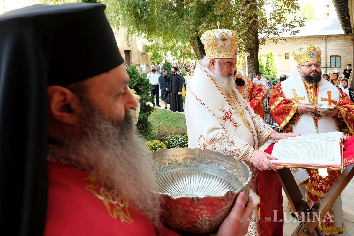 Înnoire și binecuvântare la sărbătoarea ctitorului sfânt al Mănăstirii Antim 269777