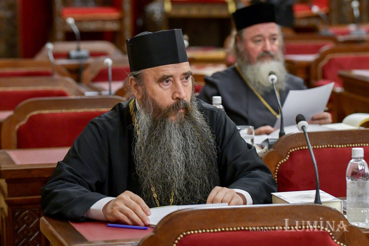Întrunirea Sinodului Mitropoliei Munteniei și Dobrogei la Reședința Patriarhală 270019