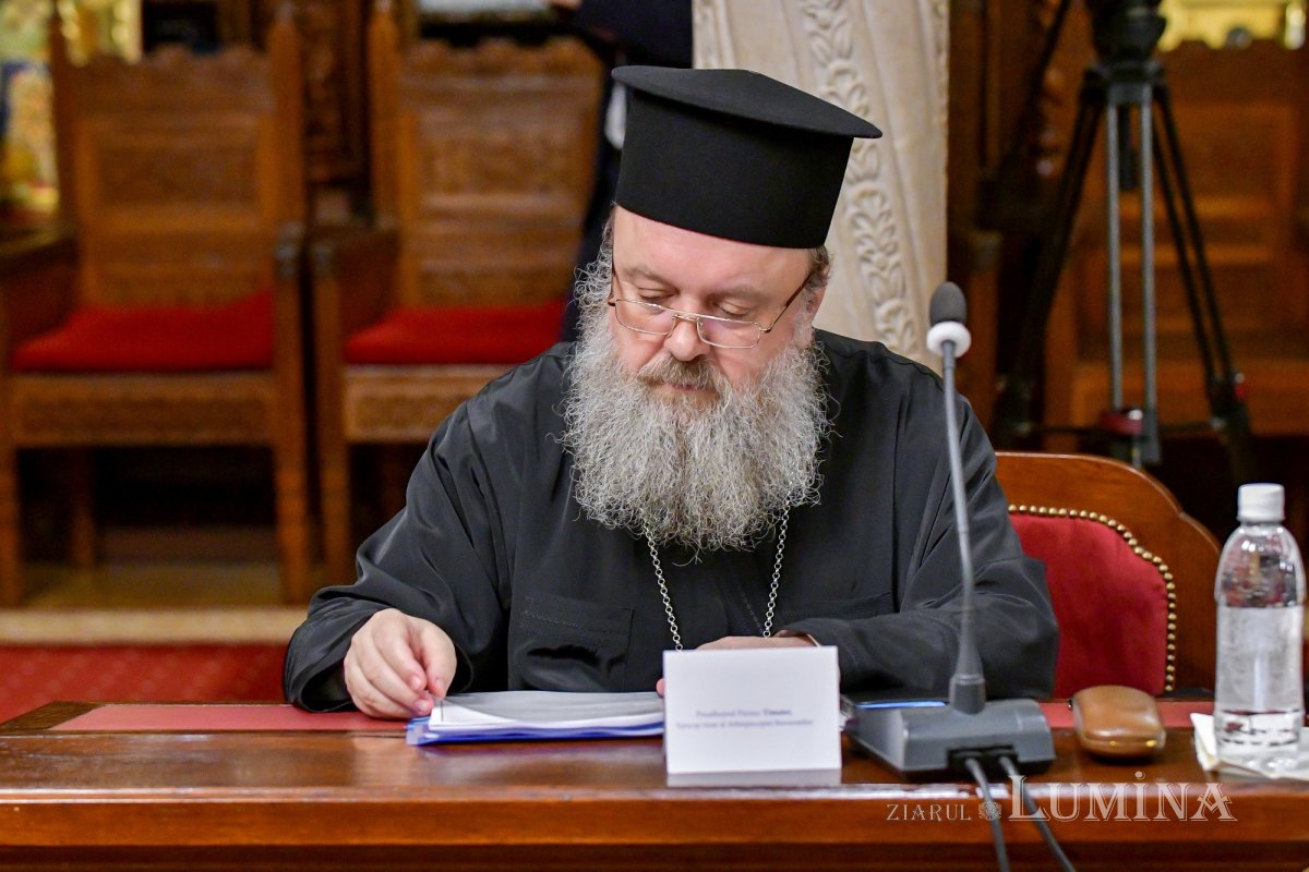 Întrunirea Sinodului Mitropoliei Munteniei și Dobrogei la Reședința Patriarhală 270022