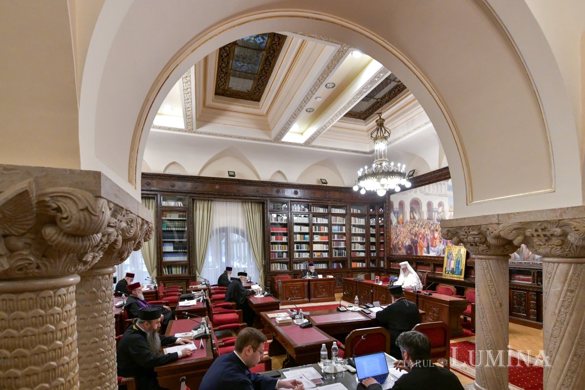 Întrunirea Sinodului Mitropoliei Munteniei și Dobrogei la Reședința Patriarhală 270025