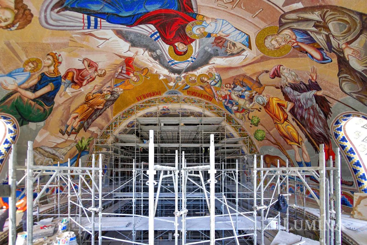 Șantierul Catedralei Naţionale la începutul toamnei 269907