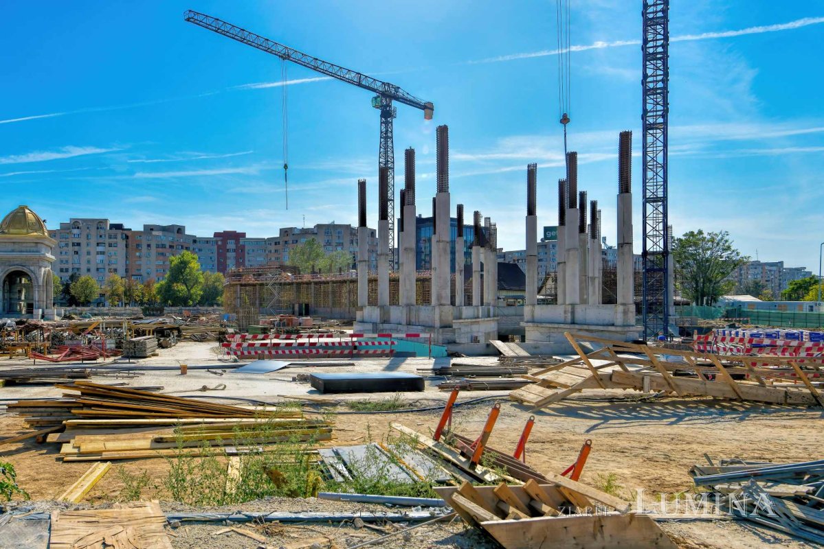 Șantierul Catedralei Naţionale la începutul toamnei 269920